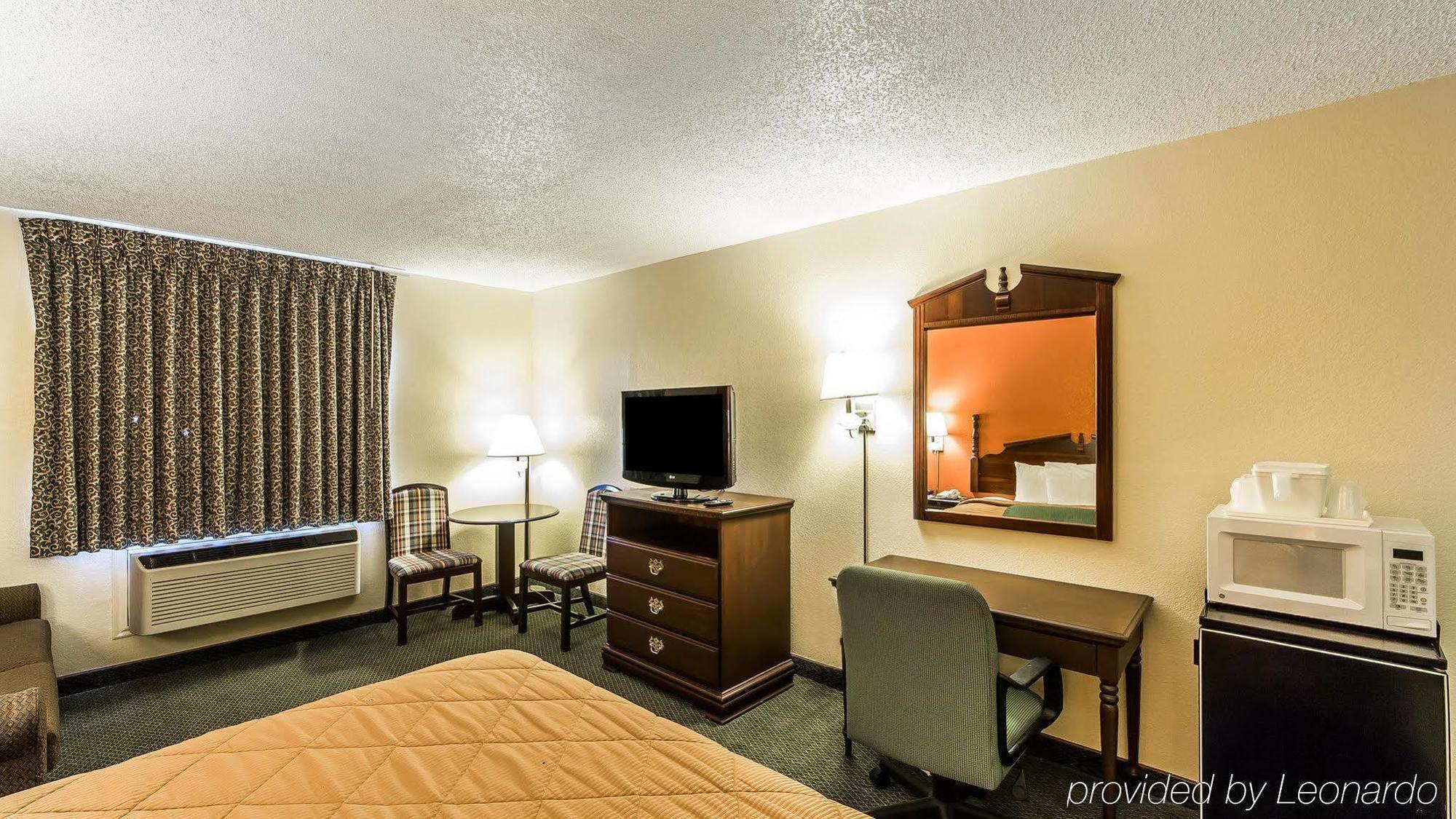 Motel 6 Tulsa, Ok Airport Exterior photo